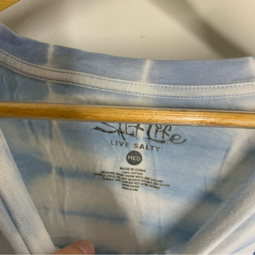Salt Life Light Blue Tie-Dye Cropped Tee M - Picture 3 of 4